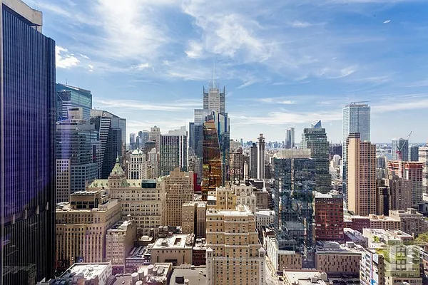 Sold by Halstead Real Estate | media 10