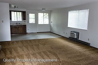 3rd image of 418 S Oakdale Ave APT 5