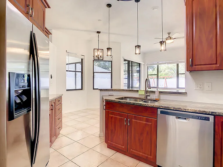 2811 Branch Creek Ave — Photo 11