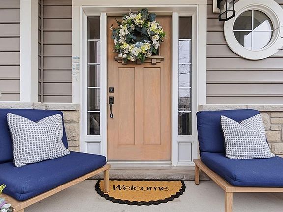 3rd image of 440 Ridgeway Rd