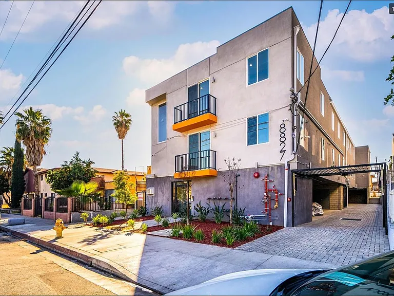 8827 Van Nuys Blvd #201 — Photo 1
