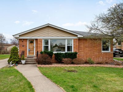 6829 W Oakton Ct, Niles, IL, 60714