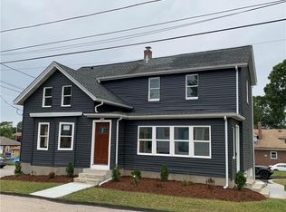 34 River St, Riverside, RI 02915