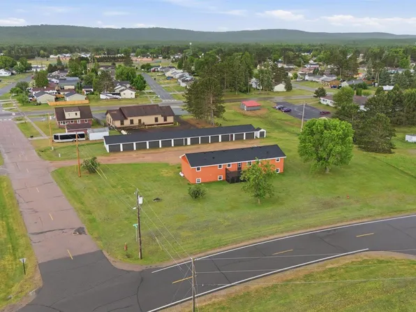 12 Linney St, Babbitt, MN 55706