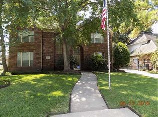 539 W North Hill Dr, Spring, TX 77388