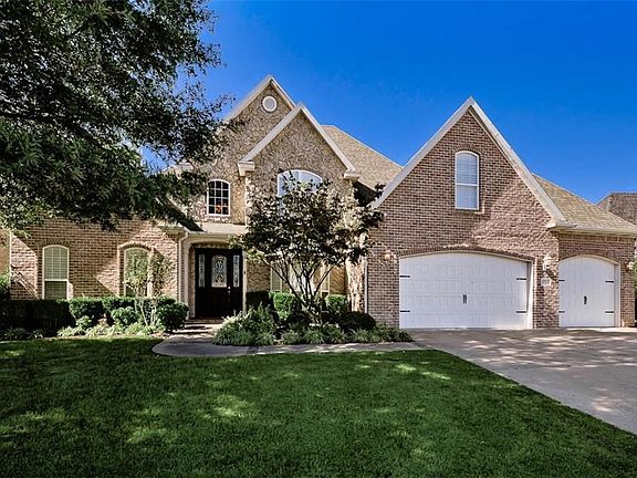 Beautiful, Multi-elevation Curb Appeal with Gorgeous Mature Tree for an Idyllic setting and a Shady spot to read a good book! Brand new garage doors installed prior to list...