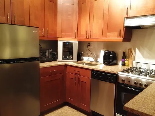 Rented by Aryeh Realty | media 40