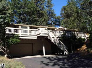 20812 Point View Dr, Groveland, CA 95321