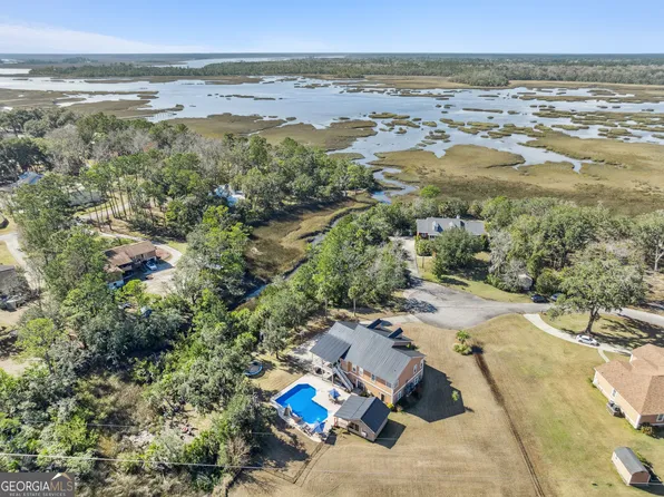 210 Sandpiper Rd, Brunswick, GA 31523