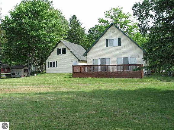 5th image of 5986 Birchwood Dr