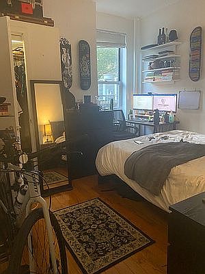 3rd image of 228 Bleecker St APT 10