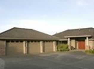 435 SW 186th St, Normandy Park, WA 98166