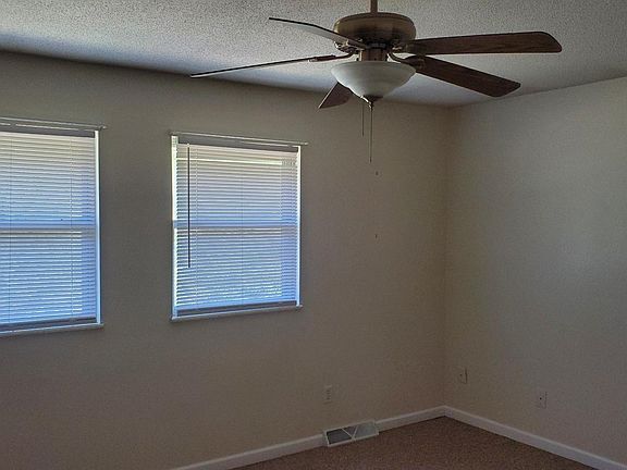 4th image of 1021 S Country Club Dr #A