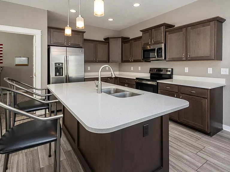 3724 Marigold Dr — Photo 8