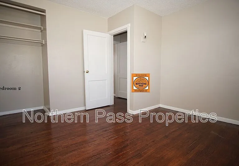 1226 Huckleberry St — Photo 10