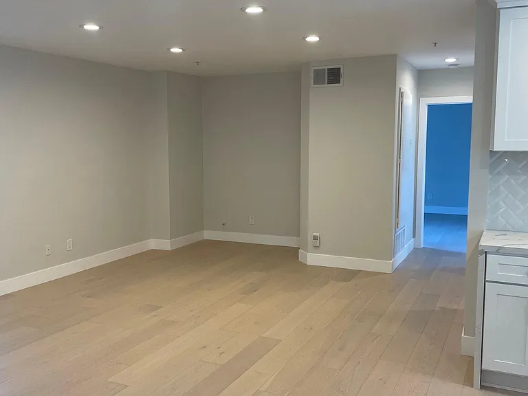 1515 Calle Sacramento — Photo 11