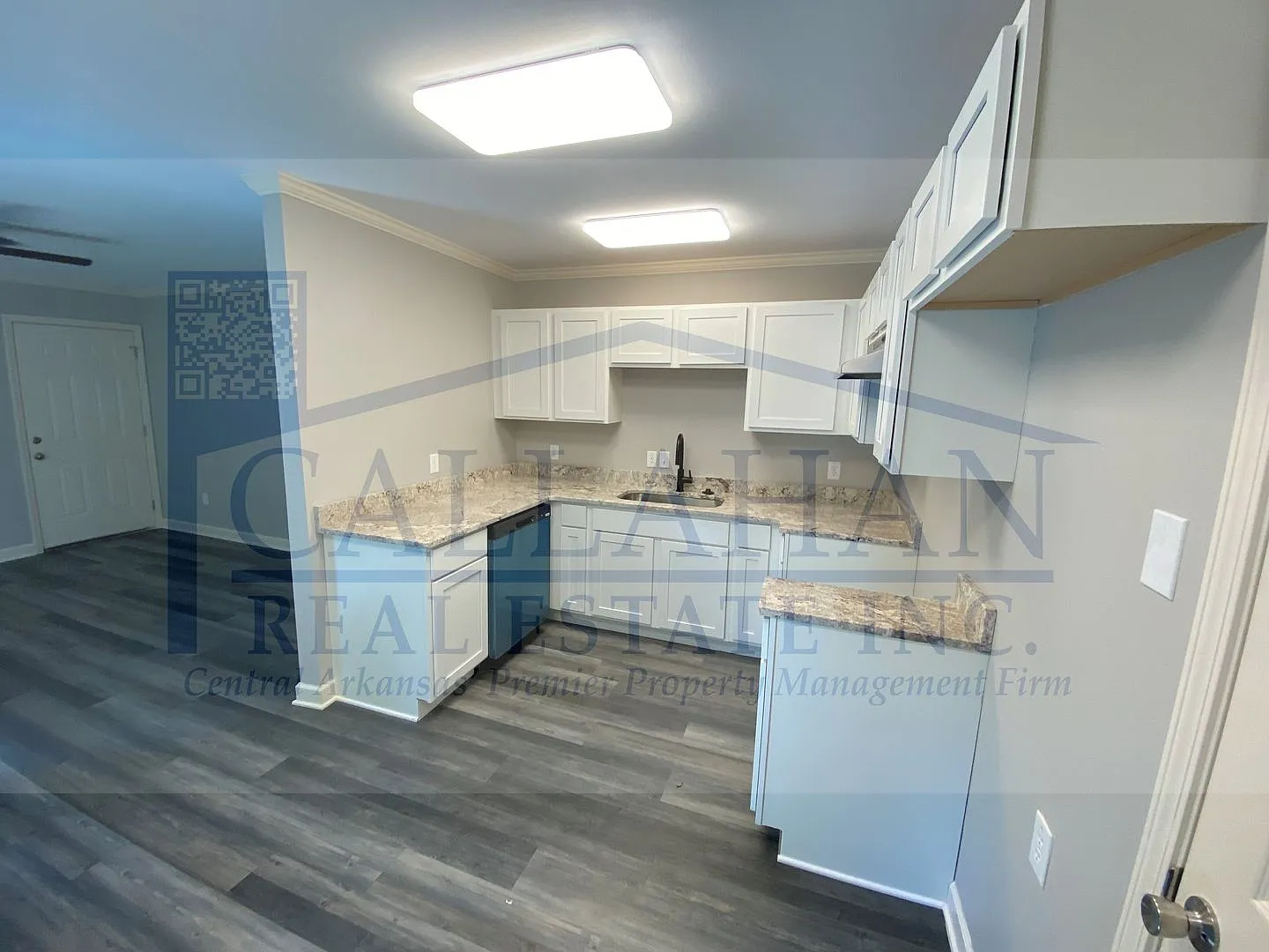 701 W 35th St — Photo 4