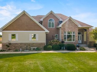 3759 Ranchero Rd, Waterloo, IA 50701