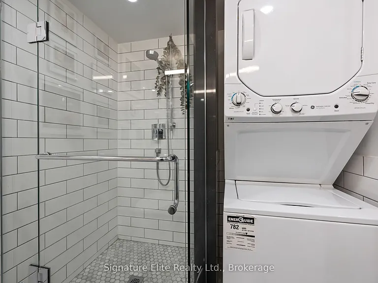 157 Dovercourt Rd #BASEMENT — Photo 10