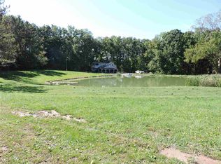 2427 S Hadley Rd, Fort Wayne, IN 46804