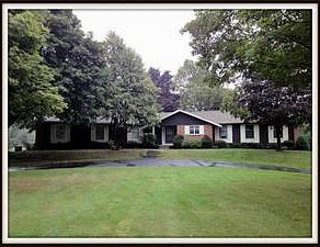 1st image of 5011 Pineledge Dr E