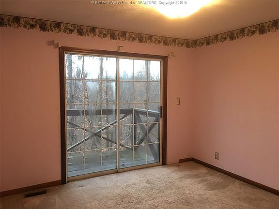 4th image of 69 Pine Hill Dr
