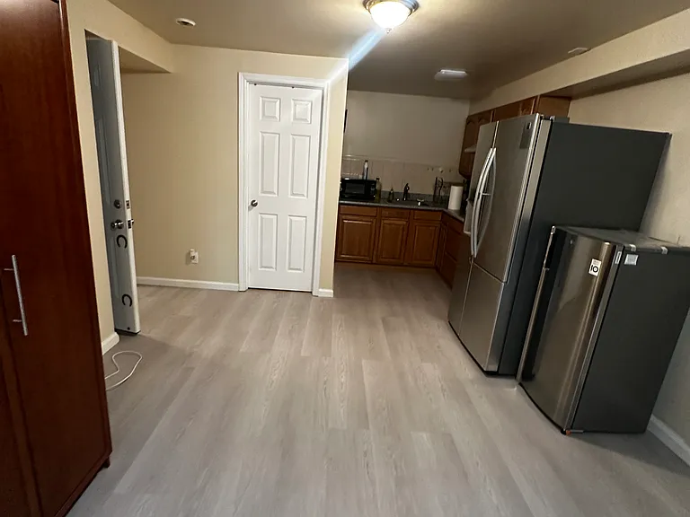 92 Meadowbrook Dr #1 — Photo 1