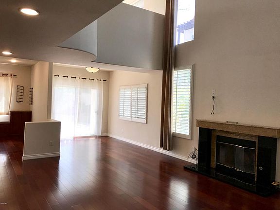 3rd image of 1052 Larry Ct