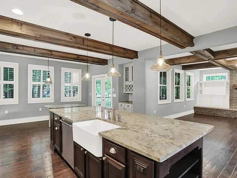 16893 Oak Manor Dr — Photo 17