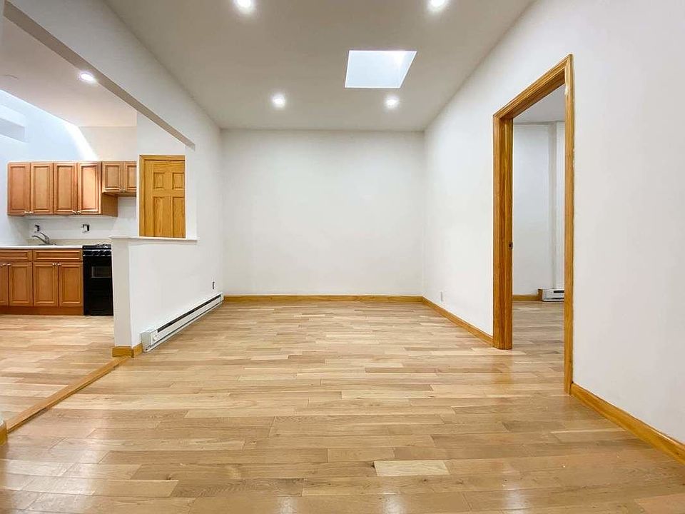 1st image of 846 Saint Johns Pl #2A