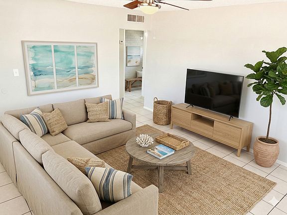 4th image of 7012 N 76th Ave #1