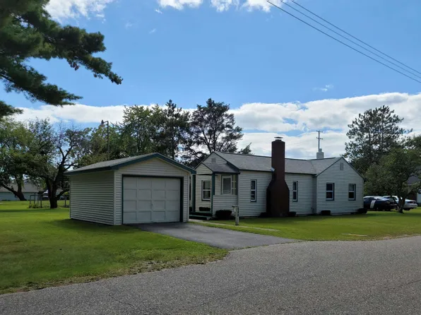 708 E Westover St, East Tawas, MI 48730