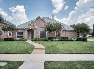 3935 Walden Way, Dallas, TX 75287