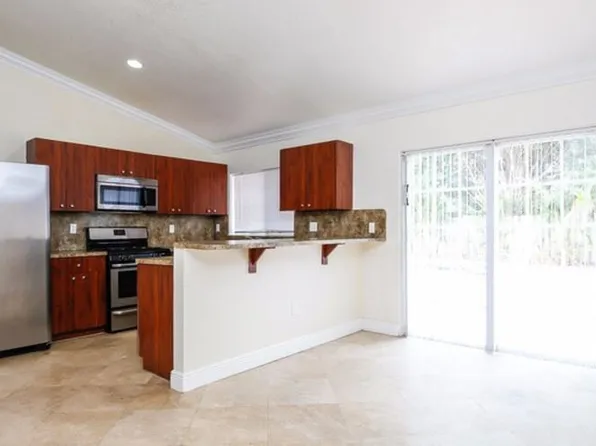 15006 SW 148th Pl, Miami, FL 33196