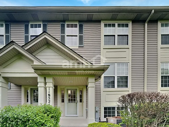 11S524 Rachael Ct, Willowbrook, IL 60527