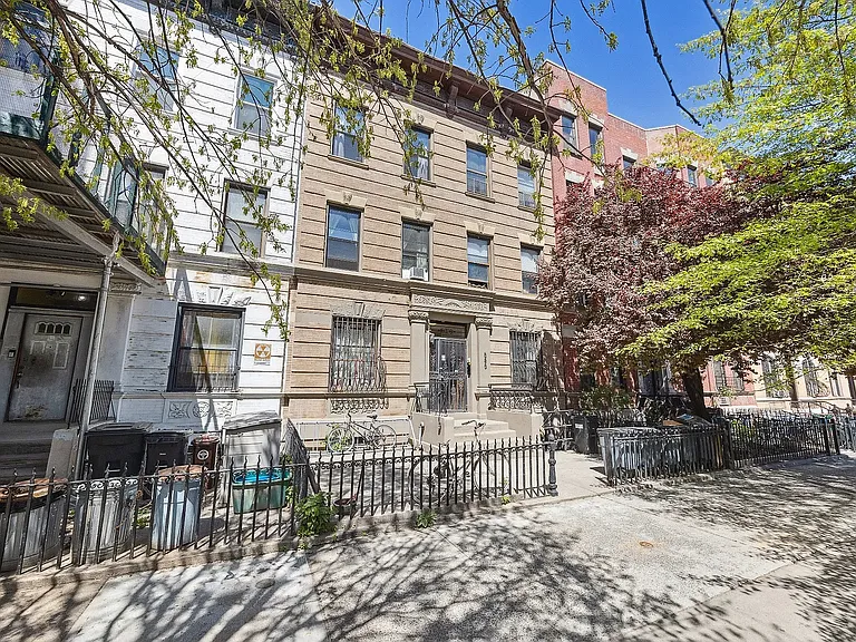 585 Park Pl #1A — Photo 9