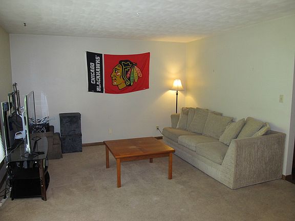 2nd image of 38 S Grant St APT C