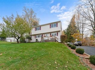 51 School Rd, Monroe, NY 10950
