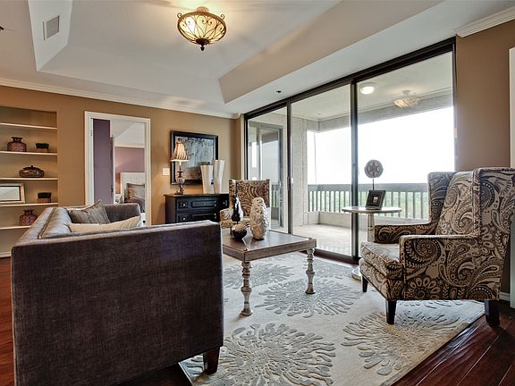 2nd image of 5909 Luther Ln APT 808