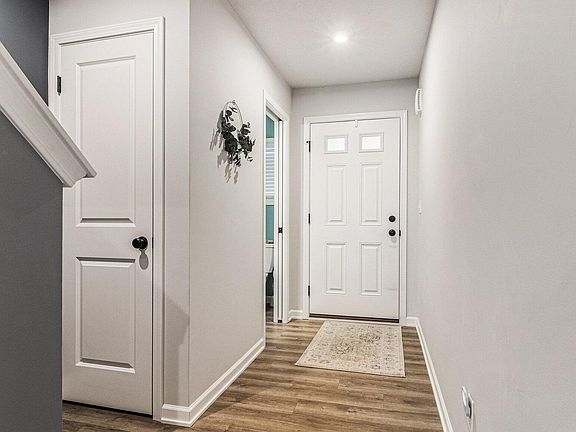 5th image of 1637 Thyme Dr
