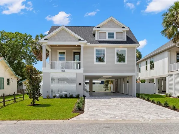 1868 Mississippi Ave NE, Saint Petersburg, FL 33703
