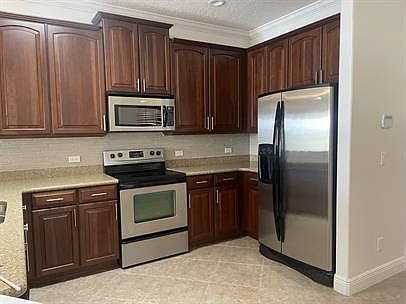 3rd image of 21735 Belgian Ct