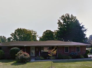 11501 Ruckle St, Carmel, IN 46032