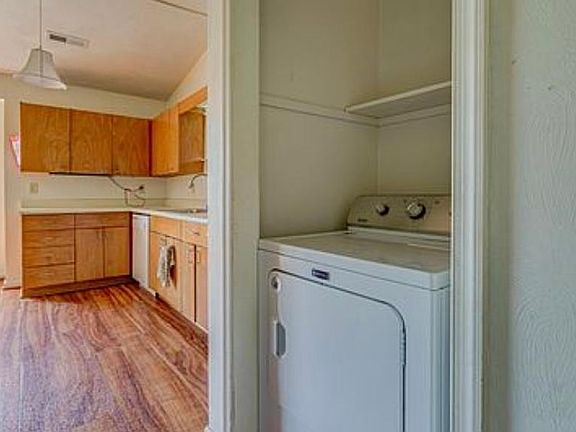 5th image of 3330 Fort Lewis Cir