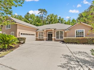 3003 Five Oaks Ln, Green Cove Springs, FL 32043