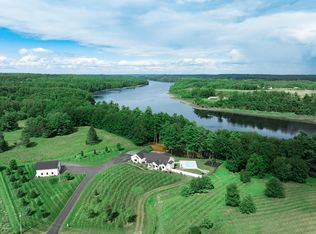 9 Perkins Dr, Hampden, ME 04444