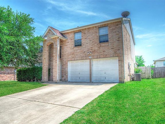 2nd image of 733 Raven Dr