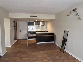701 S Madison Ave