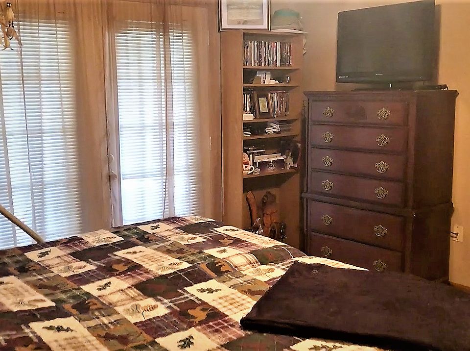 1st image of 239 Dalton Dr