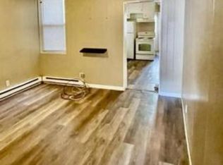 613 W Pine St, Mahanoy City, PA 17948